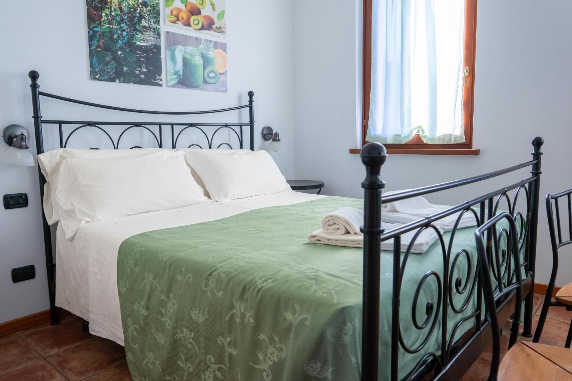 Agriturismo Il Giardino Degli Ulivi Lazise Exterior foto
